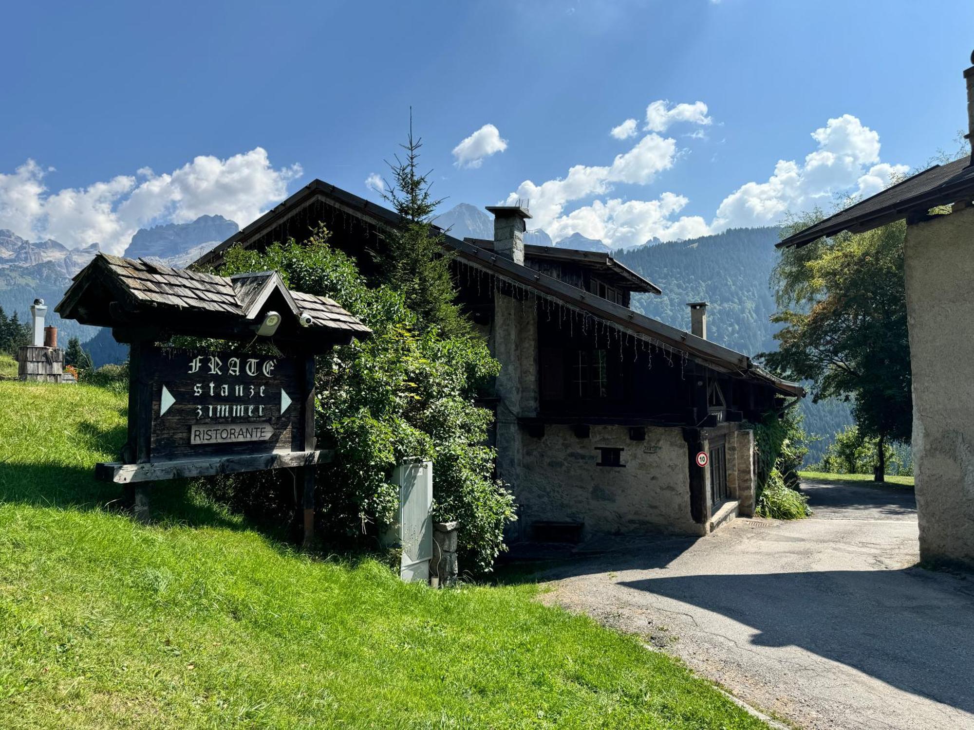 Albergo Ristorante Al Frate Da Streza Madonna di Campiglio Exterior photo