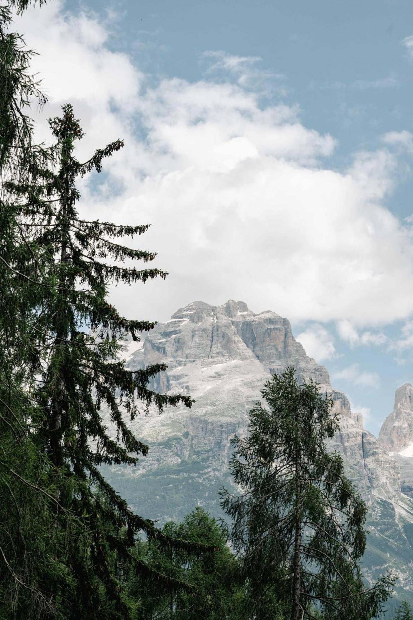 Albergo Ristorante Al Frate Da Streza Madonna di Campiglio Exterior photo